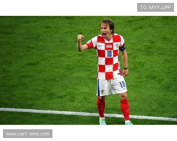 莫德里奇：从组织核心到攻防一体的全面进化